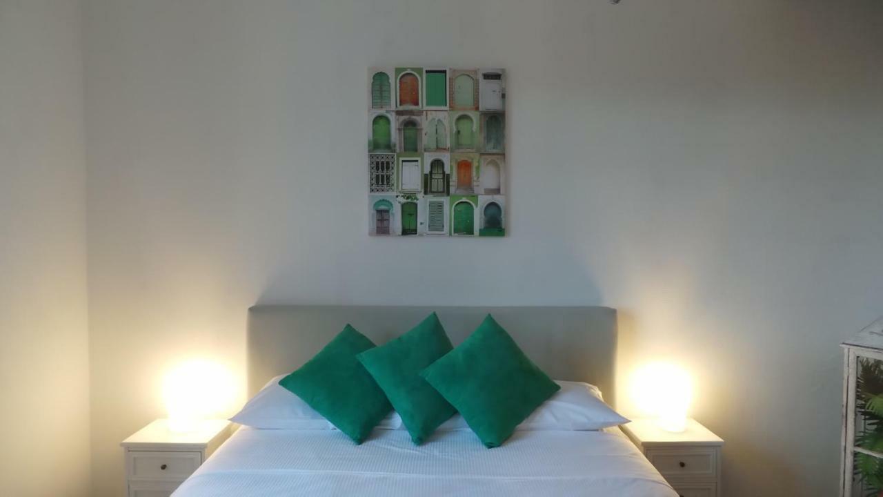 Number9 - Now With Air Conditioned Rooms Carlipa Ngoại thất bức ảnh